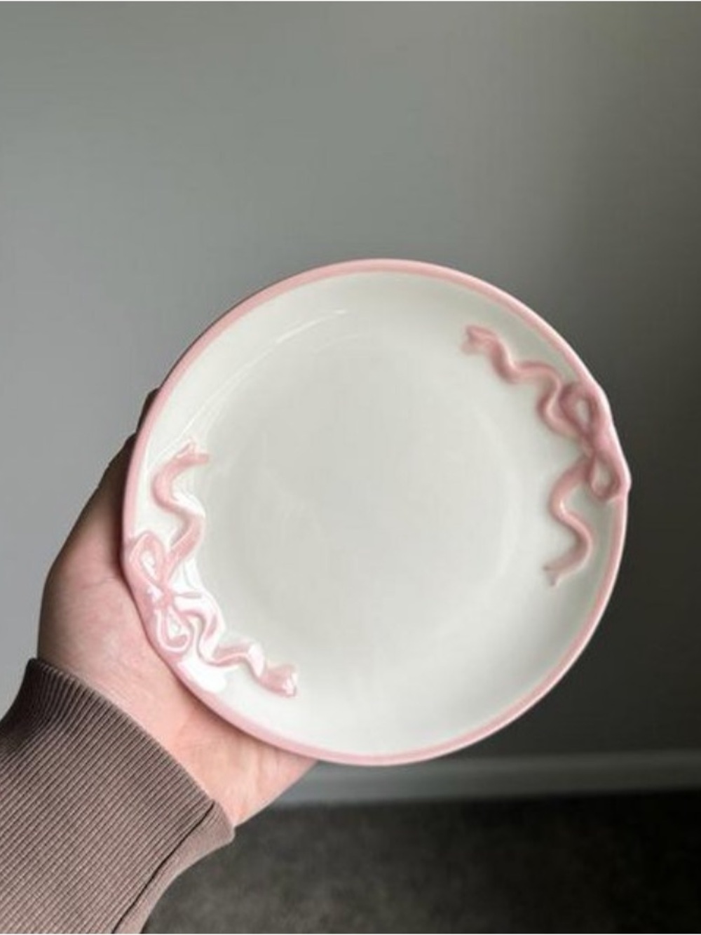 Room Essentials White Ceramic Plate with Pink Ribbon Accents / Coquette tray